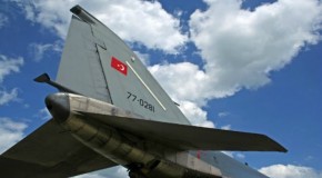 La Syrie abat un avion turc