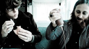 « Little Black Submarine », le dernier clip de The Black Keys