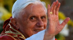 Le Pape démissionne, « un choc pour le monde entier »